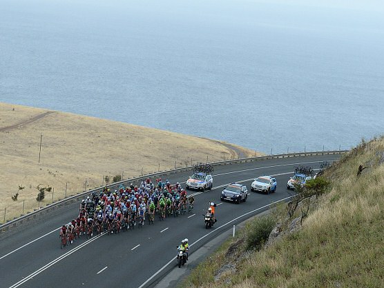 Equipos, ciclistas y dorsales definitivos de la Itzulia-Vuelta al Pa