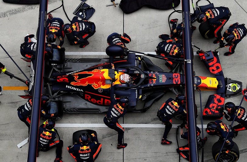 Red Bull presume de nuevo récord de parada en boxes de la F1