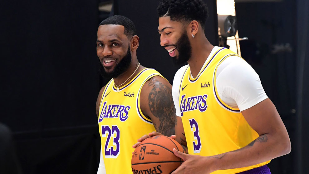 Lakers ganan su cuarto juego consecutivo