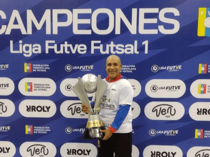 Técnicos criollos chocarán en la Libertadores Futsal