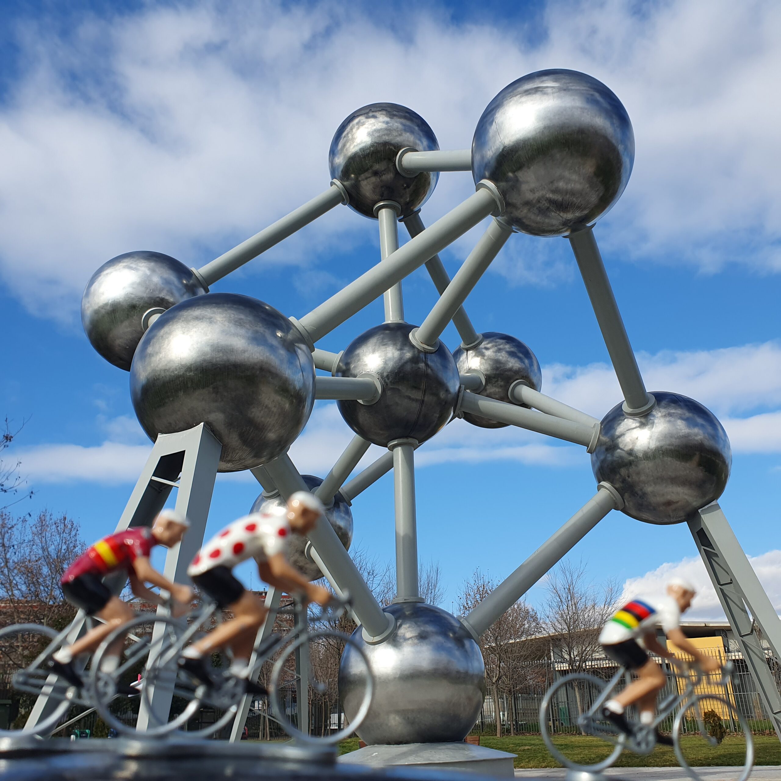 Noti- Deporte: Las figuritas ciclistas de Bernard & Eddy de las que te enamorarás al instante Noti- Deporte: Las figuritas ciclistas de Bernard & Eddy de las que te enamorarás al instante