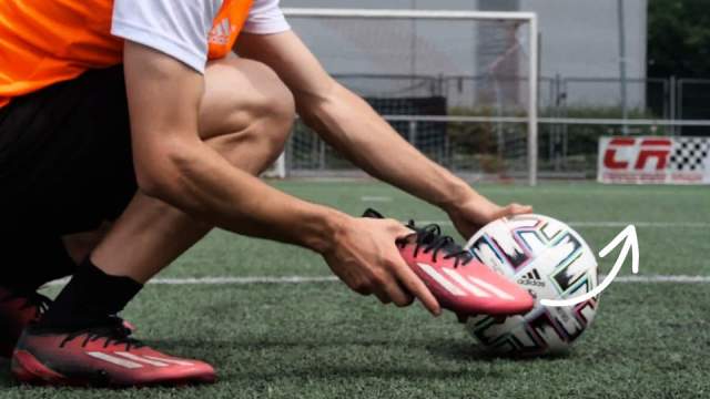 Noti- deporte: C&oacute;mo tirar con efecto en f&uacute;tbol perfectamente
