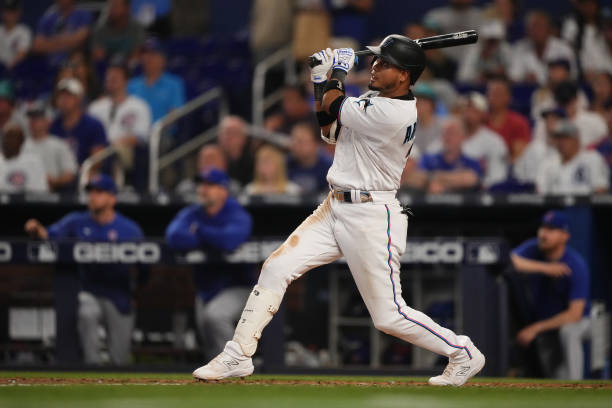 Noti- Deporte: Luis Arraez y los 200 Hits En Una Temporada en las Grandes Ligas&nbsp;