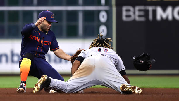 Noti- Deporte: Los Ultimos Latinos Bate de Plata y Guante de Oro en la Historia Grandes Ligas Noti- Deporte: Los Ultimos Latinos Bate de Plata y Guante de Oro en la Historia Grandes Ligas