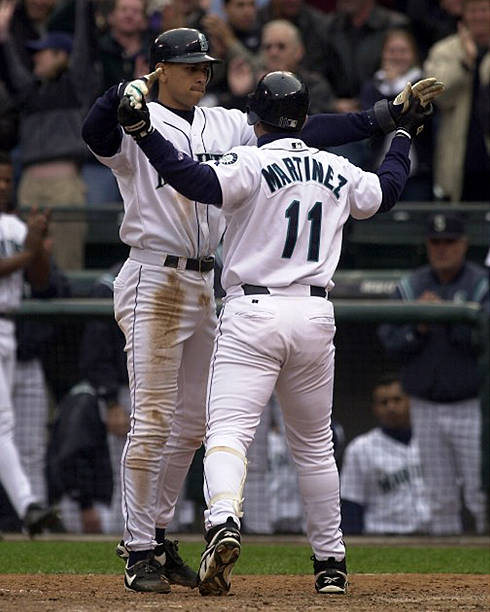 Noti- Deporte: Los 46 Años de Grandes Latinos con los Marineros de Seattle Noti- Deporte: Los 46 Años de Grandes Latinos con los Marineros de Seattle