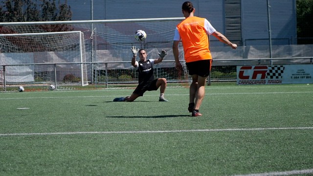 Noti- deporte: C&oacute;mo DEFINIR en f&uacute;tbol c&oacute;mo un PRO frente al portero