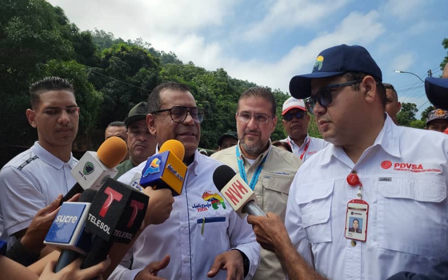 Juan Carlos D&iacute;az Socorro | 5 unidades de transporte de combustible son asignadas por PDVSA al Estado Sucre
