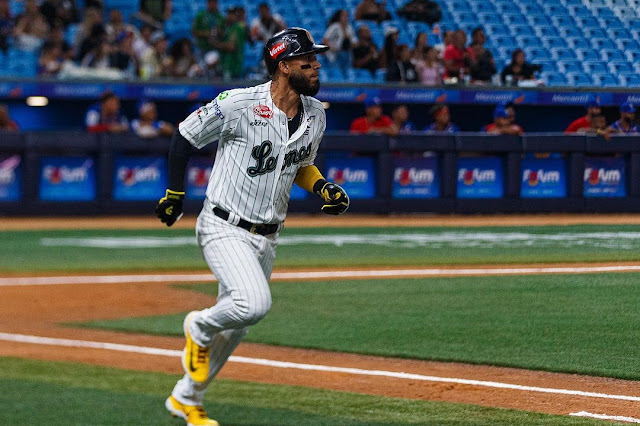 Noti- Deporte: Un slugger inesperado Noti- Deporte: Un slugger inesperado