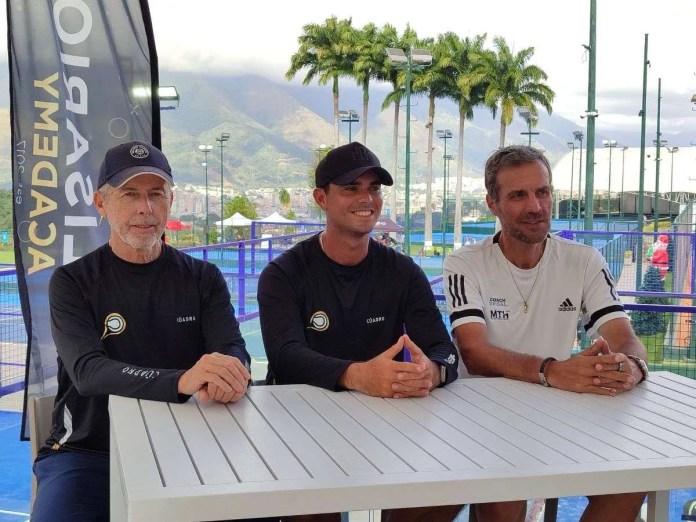 Tenis criollo es impulsado por leyendas argentinas