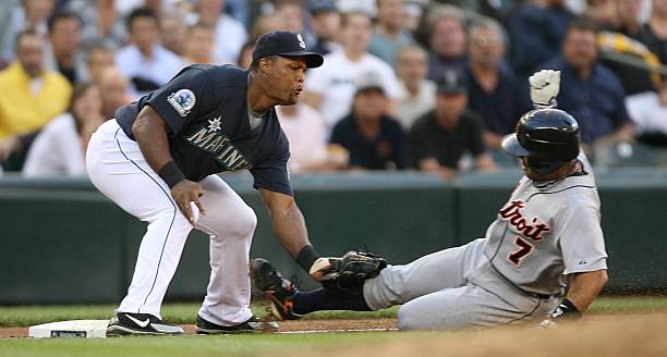Noti- Deporte: La Serie del Caribe Hogar de Grandes del Salón de la Fama del Beisbol Noti- Deporte: La Serie del Caribe Hogar de Grandes del Salón de la Fama del Beisbol