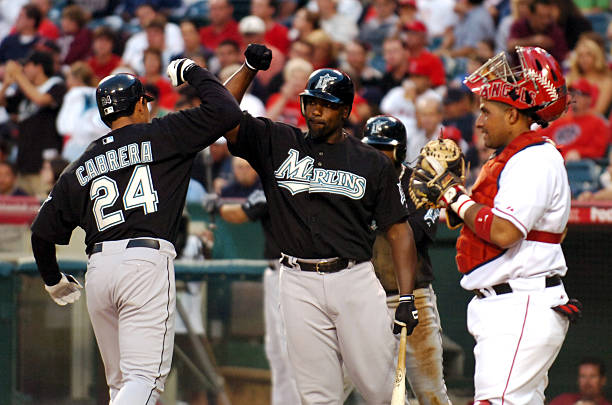 Noti- Deporte: Los Marlins de Miami en la Historia de la Serie del Caribe
