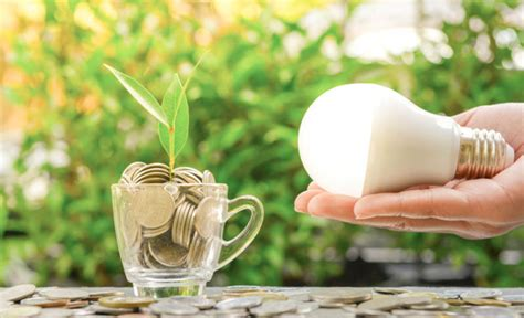 Ocho consejos infalibles para ahorrar en la factura de la luz, la calefacci&oacute;n y el agua