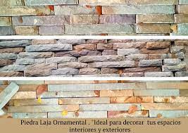 Aprende c&oacute;mo pegar piedra laja y decora tus paredes con estas ideas