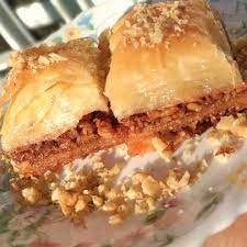 Delicias del Medio Oriente: Descubre los Dulces T&iacute;picos &Aacute;rabes&nbsp;