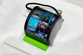 El futuro de los dispositivos m&oacute;viles: Samsung y su prototipo de m&oacute;vil plegable tipo pulsera&nbsp;