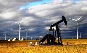 Evoluci&oacute;n del mercado del petr&oacute;leo: Retos y oportunidades en la era digital&nbsp;