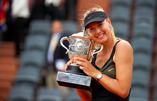 Noti-Deporte: La transformaci&oacute;n de Maria Sharapova sobre tierra batida