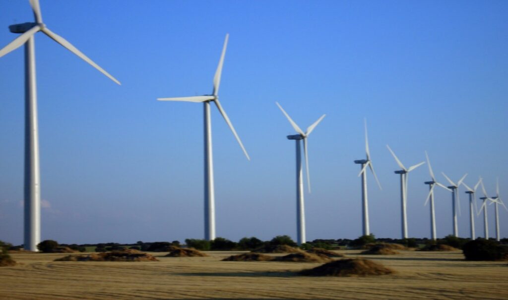 Energ&iacute;a E&oacute;lica: Descubriendo sus Beneficios y Oportunidades para un Futuro Sostenible&nbsp;