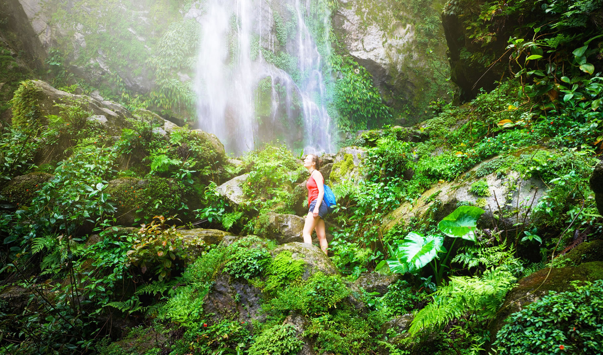 &nbsp;La Importancia de la Sostenibilidad en el Turismo Rural y de Aventura: Cuidando la Naturaleza y Fomentando Experiencias Memorables