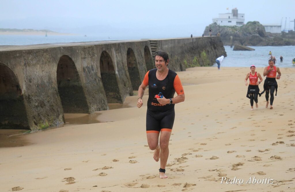 Noti- Deporte: El triatl&oacute;n con estrella que ilumina Santander