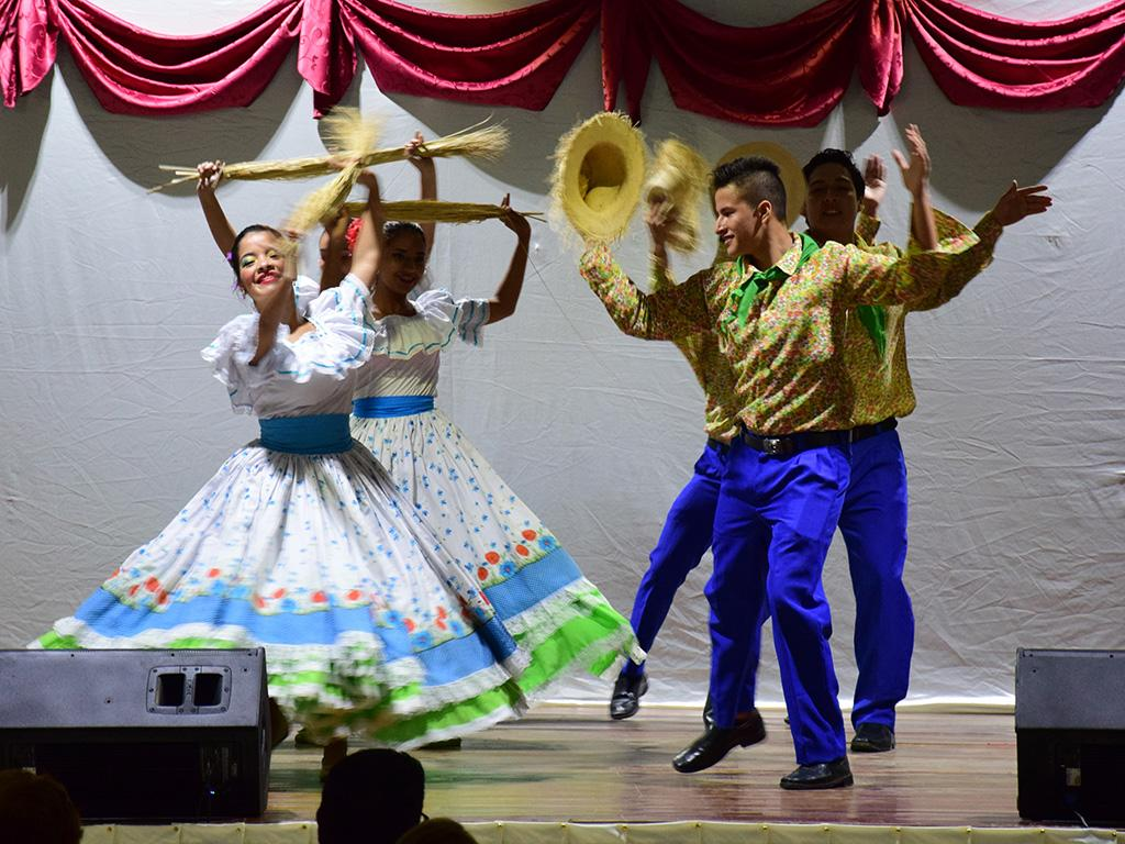&nbsp;Descubriendo la Belleza de los Destinos Rurales: Planificaci&oacute;n de Rutas y Actividades para una Experiencia Inolvidable