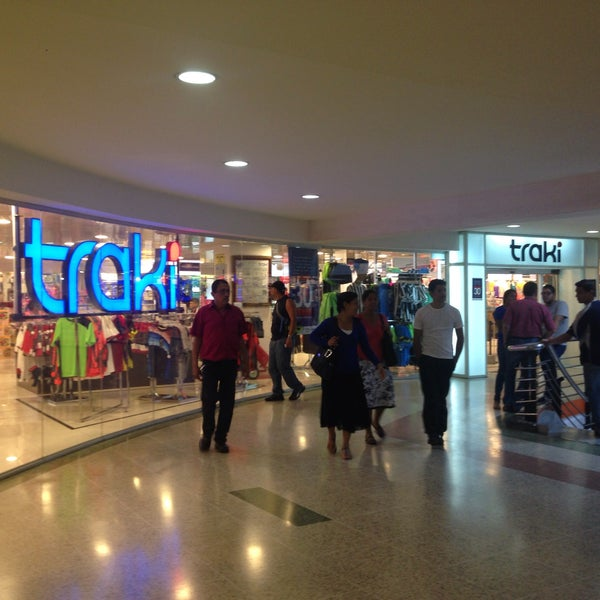 &nbsp;Traki ofrece una experiencia de compras &uacute;nica con Bowling en su tienda d La Trinidad&nbsp;