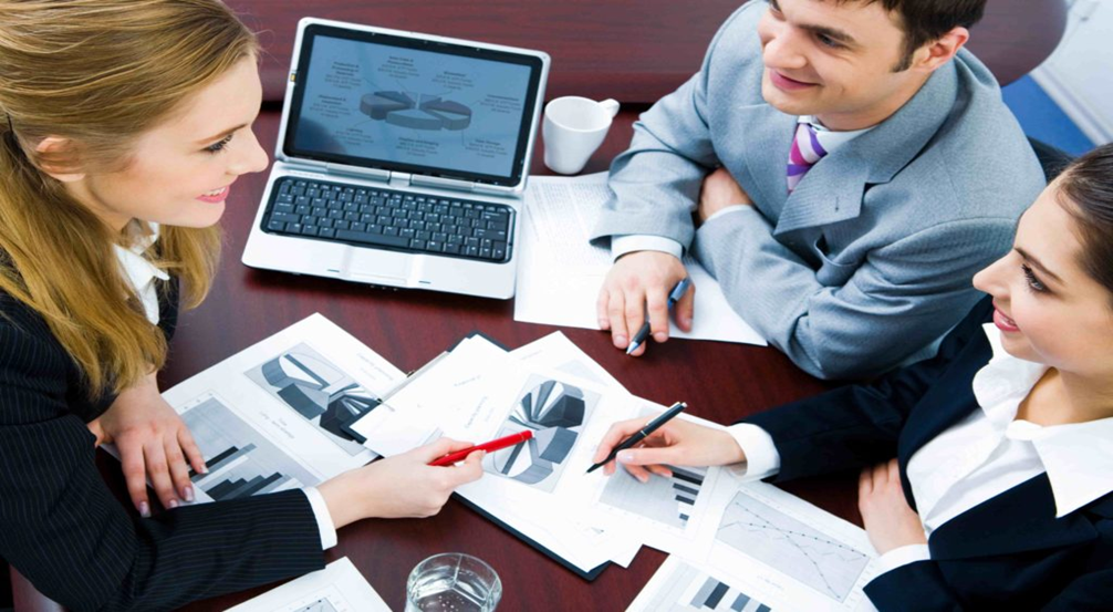 C&oacute;mo la Asesor&iacute;a de Negocios Puede Impulsar la Eficiencia de tu Empresa: Gu&iacute;a Completa