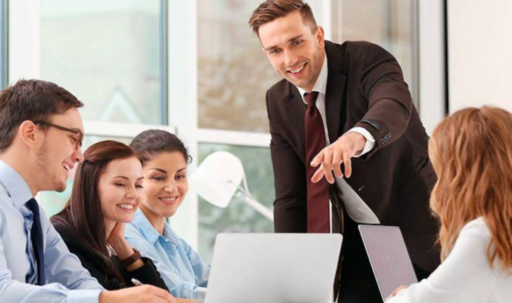 La Importancia de la Asesor&iacute;a de Negocios para Alcanzar el &Eacute;xito Empresarial&nbsp;