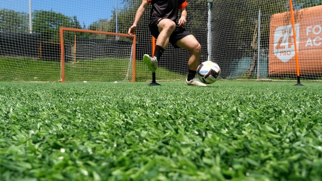Noti- deporte: Cómo jugar al primer toque en fútbol (Ejercicios para mejorar)