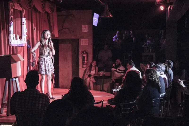 El Auge del Stand-Up: C&oacute;mo el G&eacute;nero ha Evolucionado y Conquistado la Cultura Popular&nbsp;