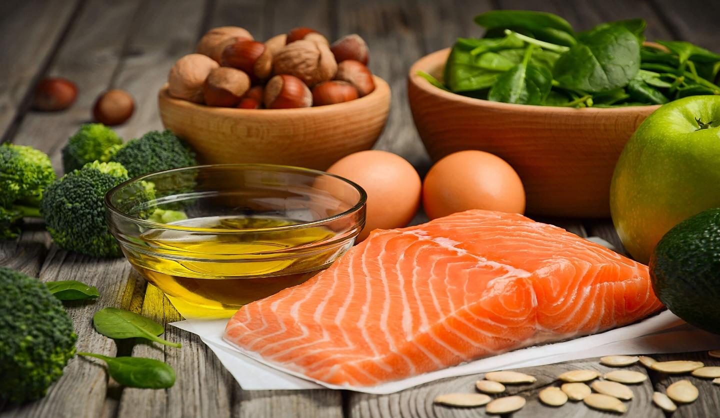 Dietas y Estilos de Alimentación Saludables: Guía para una Vida Equilibrada Dietas y Estilos de Alimentación Saludables: Guía para una Vida Equilibrada