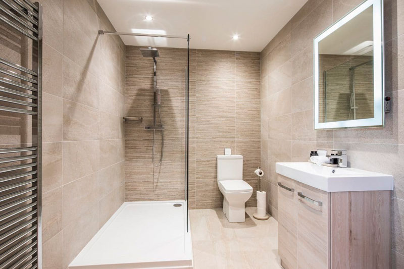 Oswaldo Nania | Remodelaci&oacute;n de Ba&ntilde;os: Consejos para Maximizar el Espacio