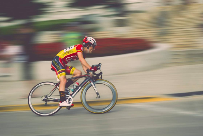 Noti- Deporte: T&eacute;cnicas de entrenamiento para impulsar la velocidad y resistencia para ciclistas competitivos