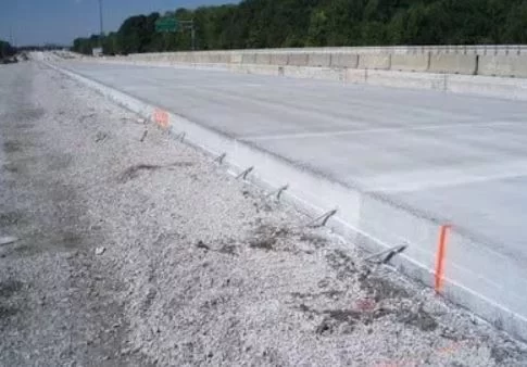 Innovaciones Recientes en la Construcci&oacute;n de Obras Viales