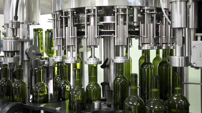 Metropolitan Distribuitors | Qu&eacute; papel juega la tecnolog&iacute;a en la optimizaci&oacute;n de la producci&oacute;n de bebidas alcoh&oacute;licas