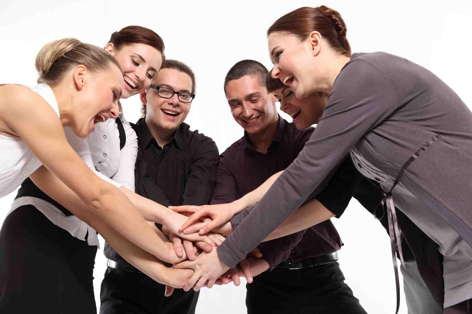 Oswaldo Karam | Los Beneficios del Trabajo en Equipo para el Desarrollo Personal: Cómo Colaborar puede Afectar tu Crecimiento Oswaldo Karam | Los Beneficios del Trabajo en Equipo para el Desarrollo Personal: Cómo Colaborar puede Afectar tu Crecimiento