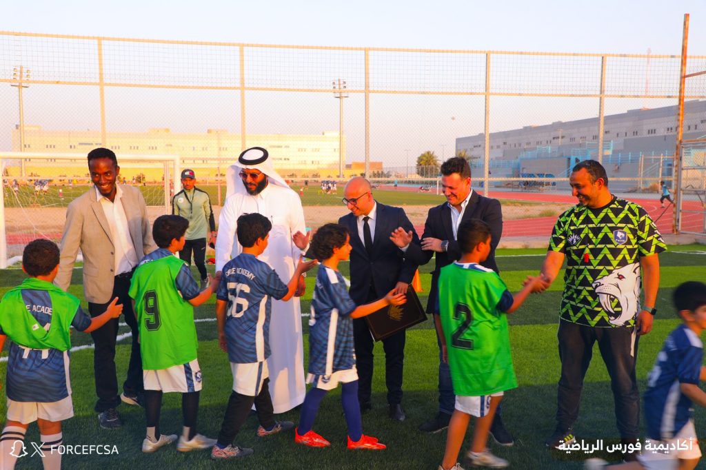Noti- deporte: FutbolJobs estrecha lazos con la Academia saud&iacute;, Force Football Academy