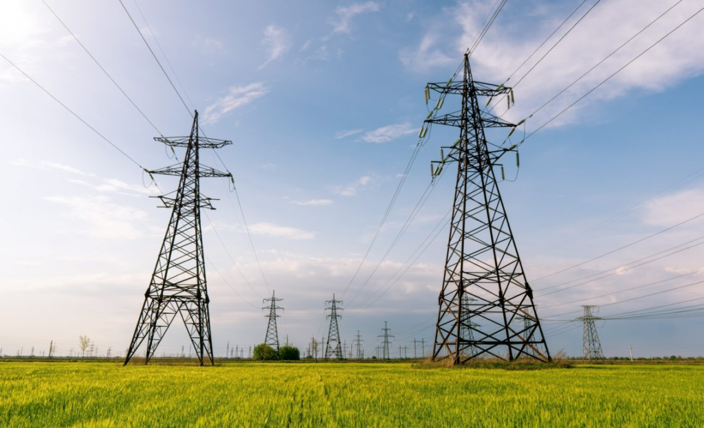 Construcci&oacute;n Sostenible: Energ&iacute;as Renovables en Proyectos Petroleros