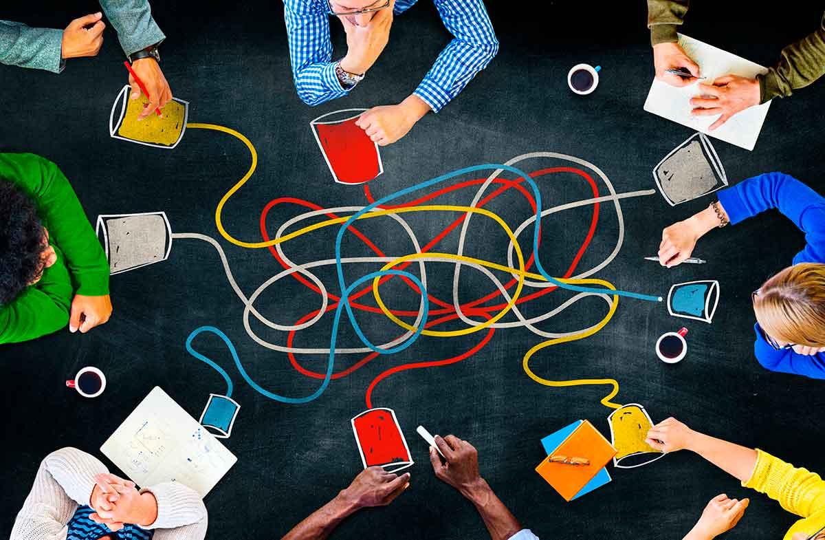 T&eacute;cnicas para mejorar la comunicaci&oacute;n en un equipo de trabajo con &nbsp;Oswaldo Karam