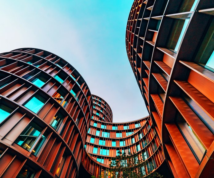 Historia de la Arquitectura Moderna: Un Viaje a Trav&eacute;s del Tiempo con Francesco Lovaglio Tafuri