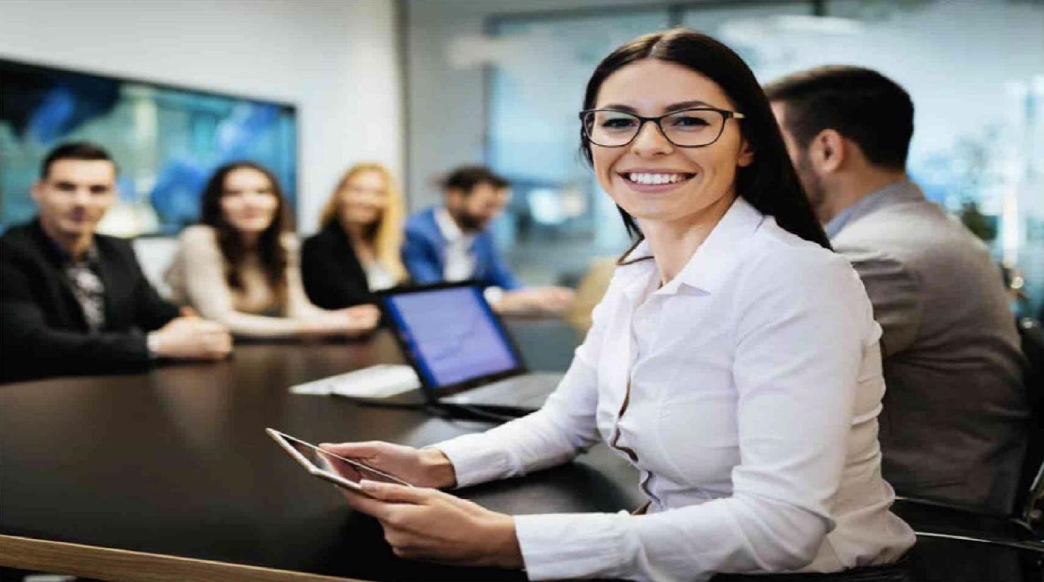 Beneficios de Contratar un Asesor de Negocios para tu Empresa