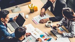 Qu&eacute; Habilidades Son Esenciales para un Gerente de Seguros