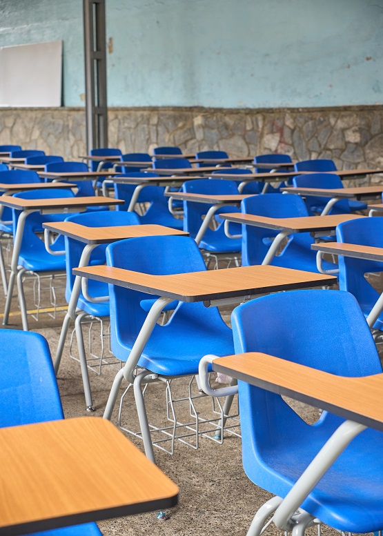 ¡Transformando vidas a través de la educación! ¡Transformando vidas a través de la educación!