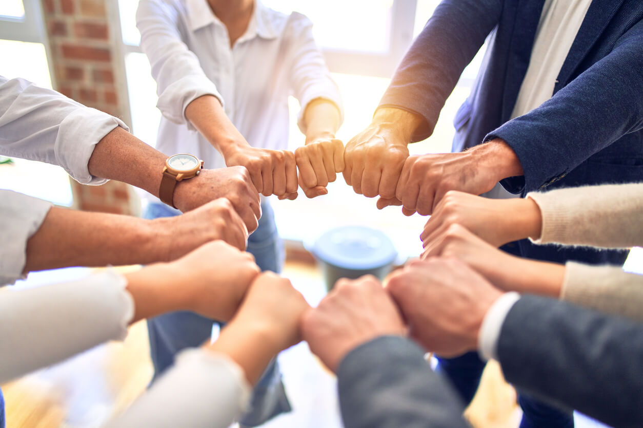7 estrategias para Construir Relaciones Valiosas en el Mundo Empresarial