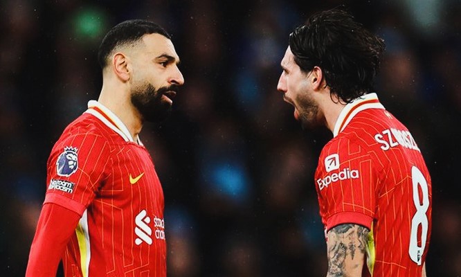 Joao Rafael Silva Robertson | El Liverpool FC pint&oacute; de rojo la casa del Manchester City