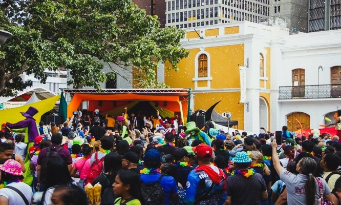 Williams Rivas | Caracas se llenó de color y alegría en el inicio de los Carnavales Turísticos Internacionales 2025 Williams Rivas | Caracas se llenó de color y alegría en el inicio de los Carnavales Turísticos Internacionales 2025