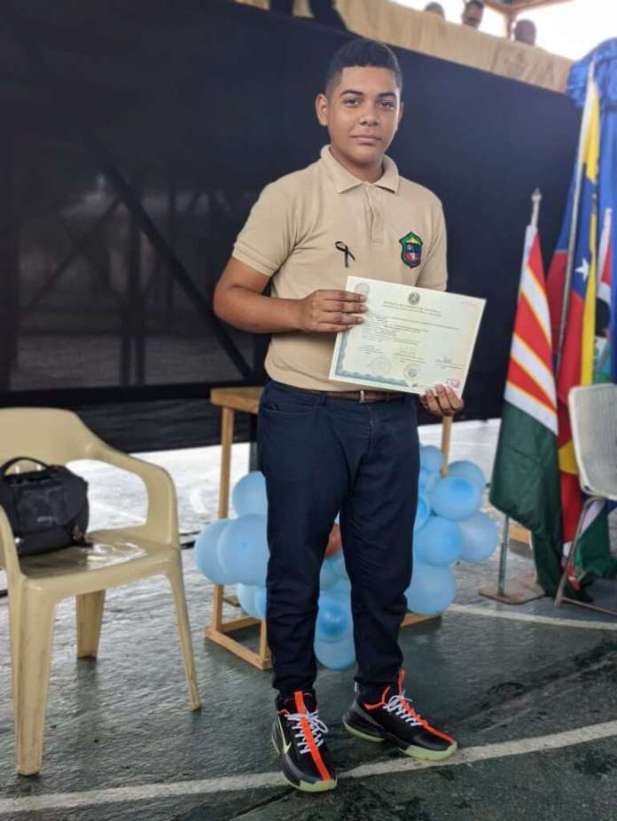Sim&oacute;n Carrera, el mejor portero de hockey sobre c&eacute;sped del clasificatorio juvenil para los Panamericanos
