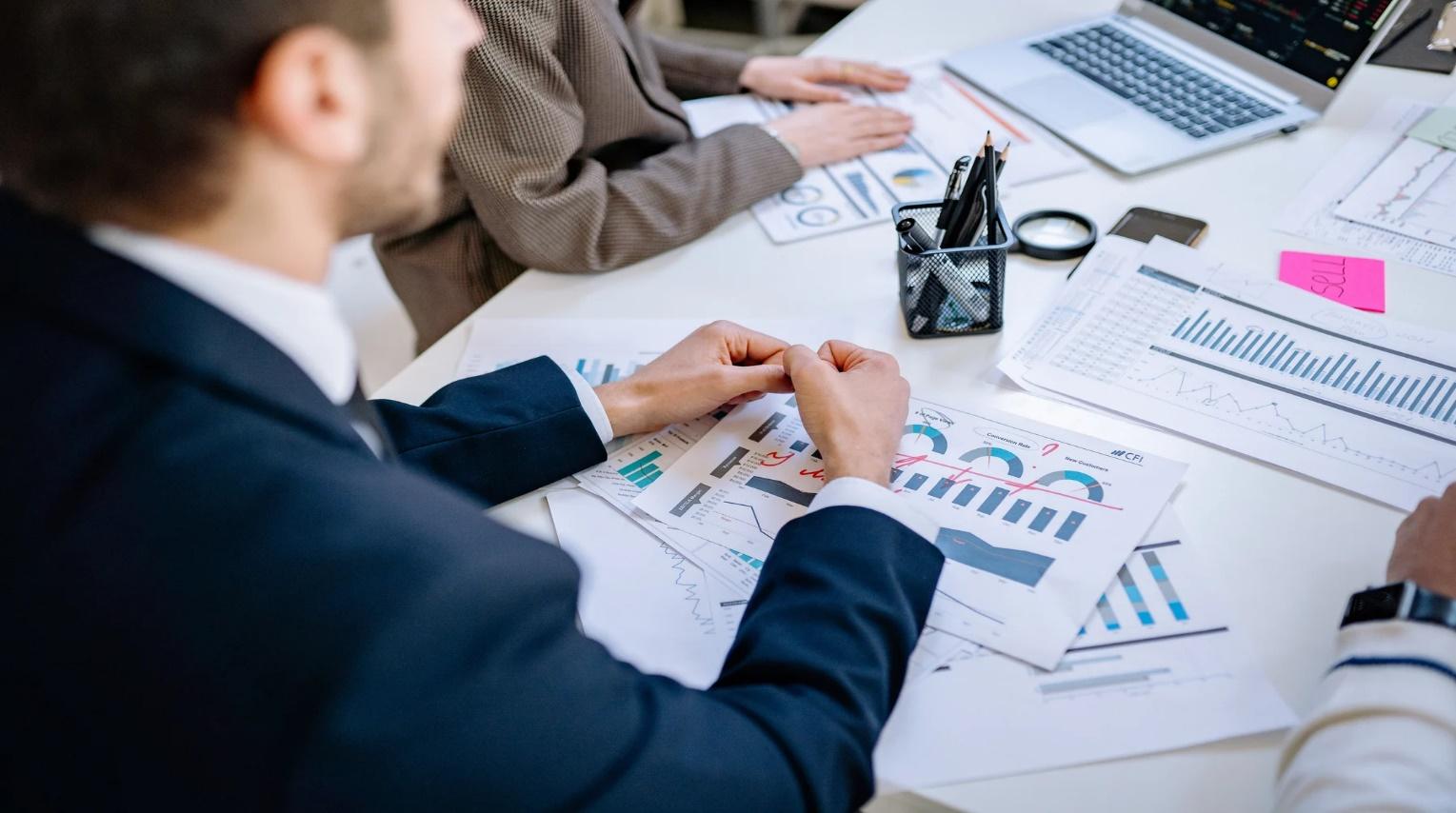 La Importancia de la Gestión de Seguros para las Empresas por Ligia Carolina Gorriño Castellar La Importancia de la Gestión de Seguros para las Empresas por Ligia Carolina Gorriño Castellar