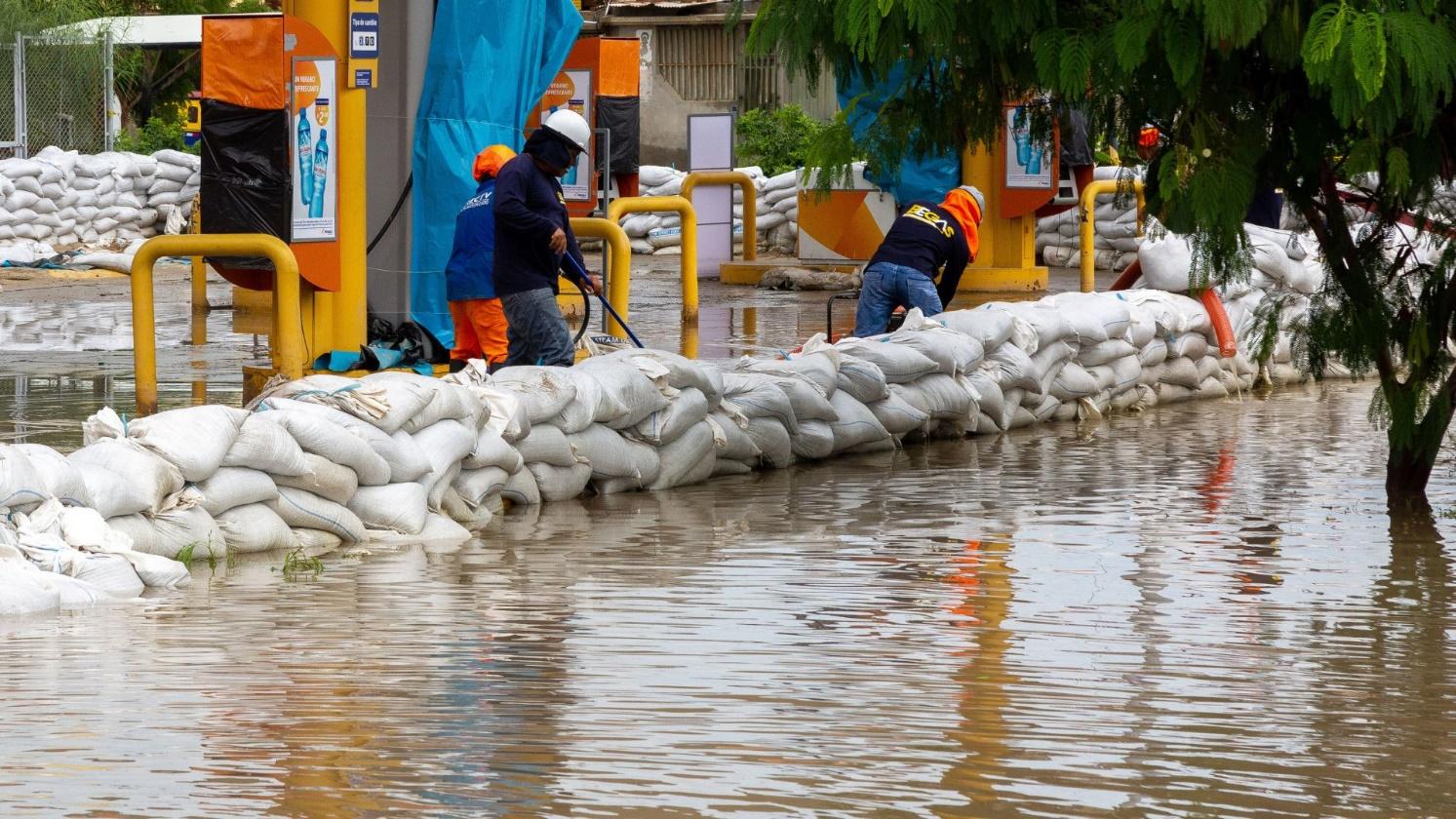 Luis Alejandro Sampayo Cabada | &iquest;Cu&aacute;l es el Mejor Momento para Reparar Da&ntilde;os por Lluvias y Realizar Obras de Mitigaci&oacute;n?