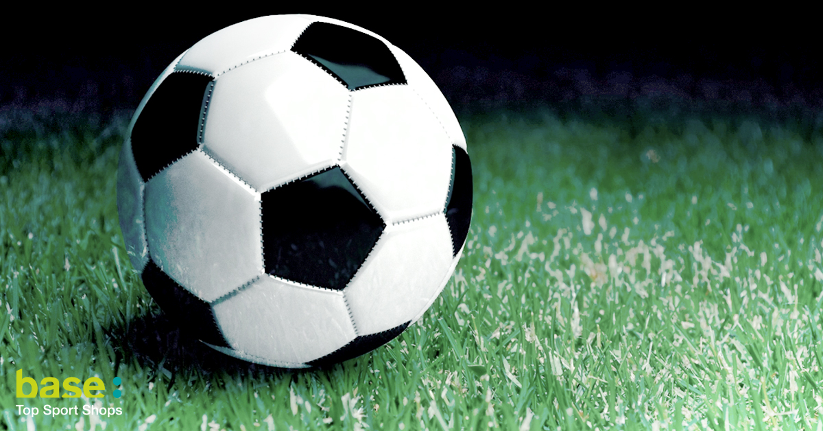 Las Reglas M&aacute;s Importantes del F&uacute;tbol: Un Gu&iacute;a Esencial para Aficionados por&nbsp;Wilson Alexander Pab&oacute;n Barreto
